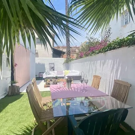 La Casa Mediterranea De Sonia Premia De Mar Exterior photo
